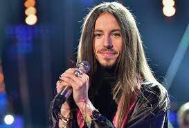 Michał szpak był specjalnym gościem polskich preselekcji do konkursu eurowizji. Michal Szpak Wiek Wzrost Zona Czy Ma Dziecko Dziewczyne Rodzenstwo Eska Pl