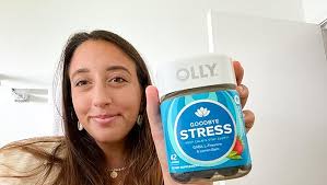 Amazon.com: OLLY Goodbye Stress Gummy, GABA, L-Theanine, Lemon Balm, Stress  Relief Supplement, Berry