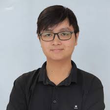 Doan Hoang's Instagram, Twitter & Facebook