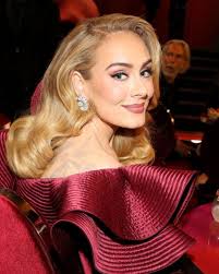 Melissa lança nova collab internacional, agora com a designer em ascensão  Marine Serre