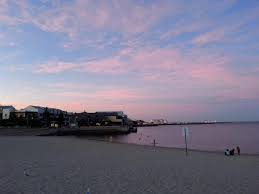 Koombana Bay Beach Cafe Strip Picture Of Bunbury Hotel Koombana Bay Bunbury Tripadvisor