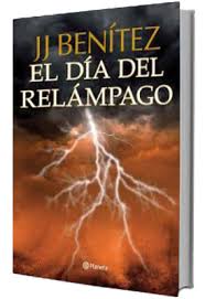 La nueva novela del autor de caballo de troya llega a las librerías españolas el jueves 6 de septiembre. Mi Coleccion De Libros Caballo De Troya 10 El Dia Del Relampago Caballo De Troya Relampagos Libros De Lectura Gratis