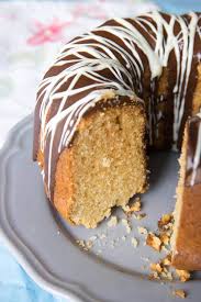 Ein Echter Klassiker Marzipan Guglhupf Tolles Rezept Fur Ruhrkuchen Rezept Kuchen Rezepte Einfach Kuchen Kuchen Rezepte