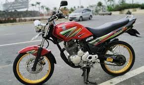 Halo masbrai… kali ini mb akan buatin modif untuk yamaha scorpio z tahun 2009 warna hitam masbrai rendy darmawan ini menginginkan motornya scorpio z tahun 2009 untuk di modif kaki kaki. Modifikasi Motor Scorpio Z Paling Keren Dan Terbaik 2020 Racing 48