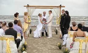 Romantic Beach Wedding Photography In Galveston Texas Romantic Beach Wedding Beach Wedding Beach Wedding Photography