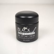 I am back with another review~ i am actually so happy that i can put up more product reviews on my blog this month~ i usually just blabber every month and the reviews are minimal lol. Mizon Black Snail All In One Cream Review Jolse Beauty Blog