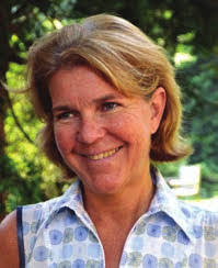 Anne Coe's Instagram, Twitter & Facebook