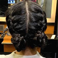 Holiday hair looks guaranteed to turn heads. Sport These Holiday Hairstyles For Short Hair