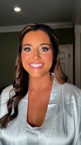 Obsessed with this natural bridal glam🕊️, More from @eme_shores special  day coming soon!!!