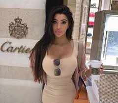 Discover ashley cain net worth, biography, age, height, dating, wiki. Chloe Khan Wiki Husband Net Worth Daughter Parents Height