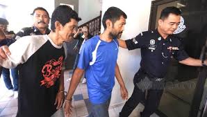 Siapa yang ter tinggal tengok balai. Dua Nafi Cuba Langgar Polis Metrotv