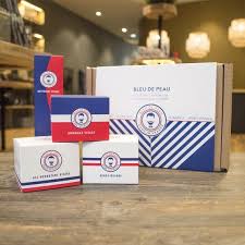 Coffret Premium Soin Pour Homme Made In France Commentseruiner En 2020 Soin Visage Homme Cadeau Homme Cadeau Homme 20 Ans
