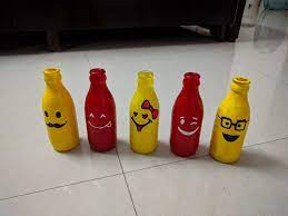 Smileys Painted On Small Glass Bottles Homedecor Diy Bottlepainting Glassbottles Small Glass Bottles Glass Bottle Diy Decoration Glass Bottle Diy