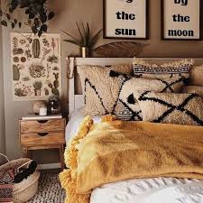 34 The Demise Of Modern Retro Vintage Style Bedroom Ideas Inspiredeccor Bedroom Decor Diy Boho Bohemian Bedroom Decor Diy Vintage Bedroom Styles
