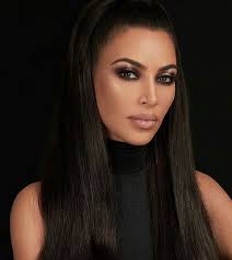 Pin by Jasleen Minhas on Hair & Makeup | Kim kardashian makeup, Kardashian  makeup, Black eye makeup