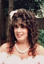 Kelly Boggess's Instagram, Twitter & Facebook