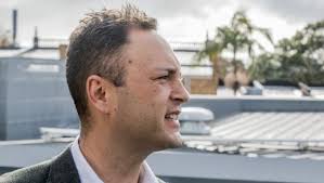 Transport Minister confirms congestion charges, but predicts speed bumps