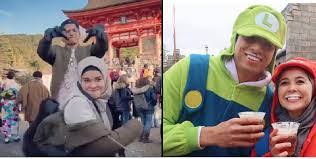 781,988 likes · 12,727 talking about this. Emma Maembong Buka Tudung Mojiesblogspot