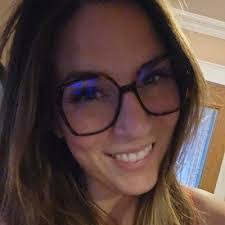 Amber Spindler's Instagram, Twitter & Facebook