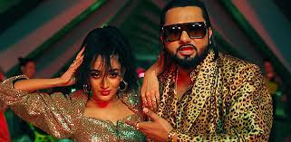 10 ways brands can use snapchat spectacles for content marketing. Yo Yo Honey Singh Smash Hit Loca Garners Over 48m Views Desiblitz