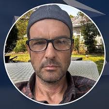 Shane Cantrell's Instagram, Twitter & Facebook