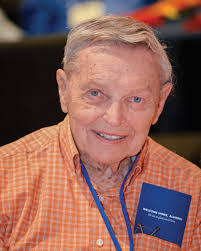 Janet Rauch's Instagram, Twitter & Facebook