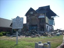 Hayes Funeral Home Before Its Demolition Memphis Tn African American Business Funeral Home Memphis
