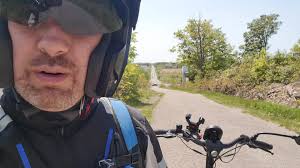 Apollo V4 Scooter Review and Ride Experience