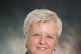 Un hommage pour les 20 ans de vie politique de Suzanne Dansereau