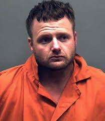 2 arrested in Lindale burglaries