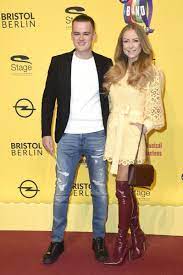 Jenny Elvers So Hubsch Ist Ihr Sohn Paul Jenny Elvers Beziehungsstatus Beziehung