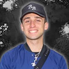 Christopher Manzi's Instagram, Twitter & Facebook