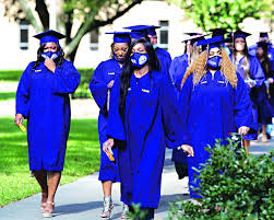 LSUE holds Spring commencement