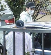 And it really felt a little unfair since justin bieber's video clips included hailey with him. Ariana Grande Argentina On Twitter Justin Bieber Ariana Grande Hailey Bieber Y Dalton Gomez Juntos En Los Angeles