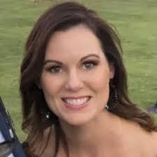 Tami Ray's Instagram, Twitter & Facebook