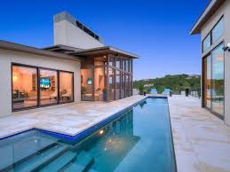 Republican Political Consultant Karl Rove Selling 2 8m Texas Home Country Real Estate House And Home Magazine Luxury Real Estate