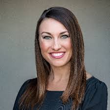 Jennifer Maple's Instagram, Twitter & Facebook