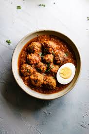 Pakistani Beef Kofta Curry Meatball Curry Recipe Curry Meatballs Recipes Pakistani Dishes