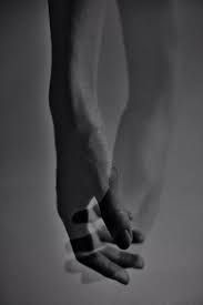 Twitter'da Çıplak Kadın Fotoğrafları - Sınırları Zorlayan İçerik