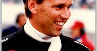 Great fun sharing with @dave.edgecombe this wkend at spa ! #mini #racecar  #spa @classic_minis...