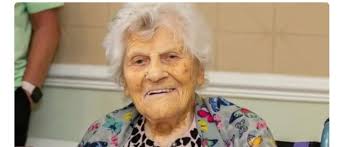 World's oldest living person, who is 115 years old, shares the one rule  that's helped her live so long