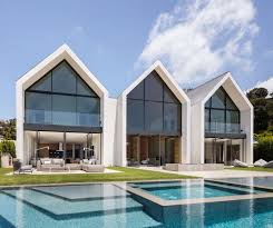 Mini farm house with swimming pool. Extraordinary Modern Farmhouse Lists For 32 Million In The Hollywood Hills