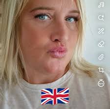 LIVE: Emergency services flood scene after huge Middlesbrough house  explosion: https://tinyurl.com/44nzk28w