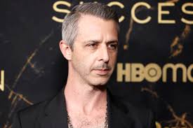 Jeremy strong was an american actor born on december 25, 1978 in boston, massachusetts. N44hi8ruxce Ym