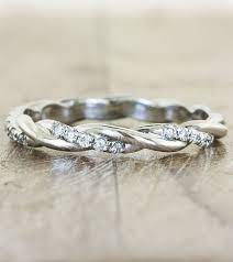 30 Gorgeous Wedding Bands For Women Cincin Perkawinan Cincin Kawin Perhiasan Pernikahan