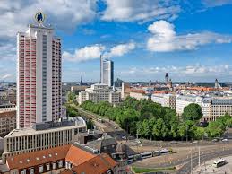 Leipzig is the largest city in the german federal state of saxony, with a population of approximately 560.000. Inzidenz In Leipzig Uber 10 Was Heisst Das Fur Die Corona Regeln