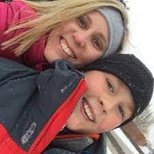 Mindy Thurman's Instagram, Twitter & Facebook