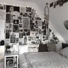 Wallpaper dinding merupakan sebuah dekorasi yang menggunakan kertas sebagai material utamanya. Aesthetic Poster 24 Pcs 15x20 Aesthetic Poster Wall Wallpaper Shopee Malaysia