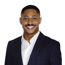 I'm excited to share that I'm furthering my education and have started my  Masters of Business Administration part-time at the UW Foster School of  Business!