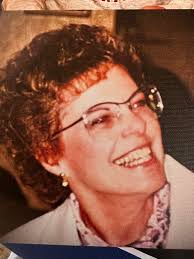 JoEtta was an excellent teacher. Such a sweet person with a beautiful  smile.